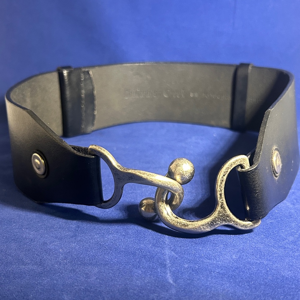 Coldwater Creek Black Leather Belt with Silver Tone Horsebit Buckle